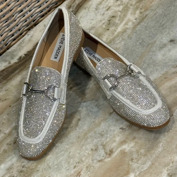 Women’s STEVE MADDEN Carrine Rhinestone loafers- Size 6 - Picture 1 of 8